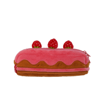 スリー ストロベリーズ オン ザ ショートケーキ ペンシルケース